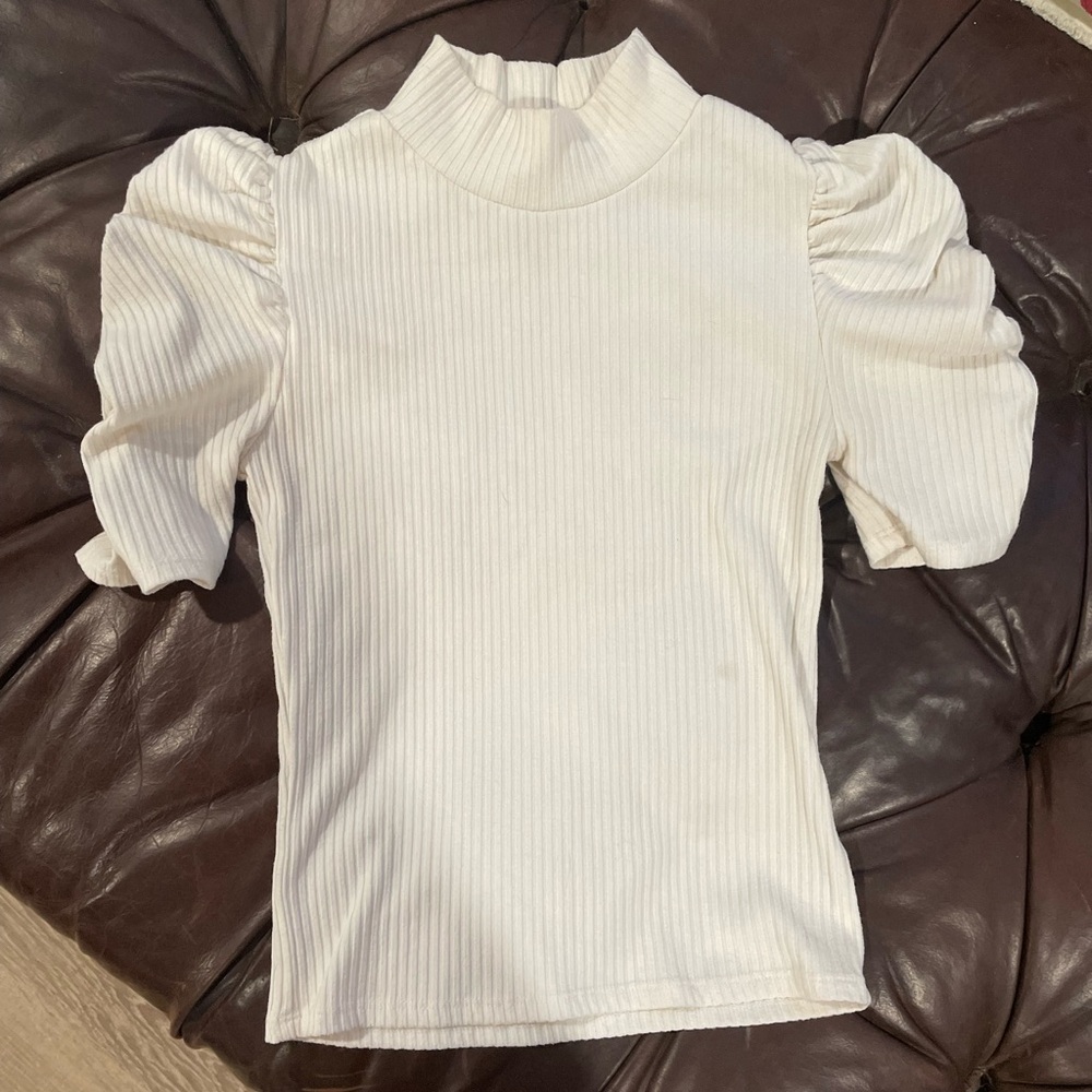 Forever 21 Cream Ribbed Puff Sleeve Blouse